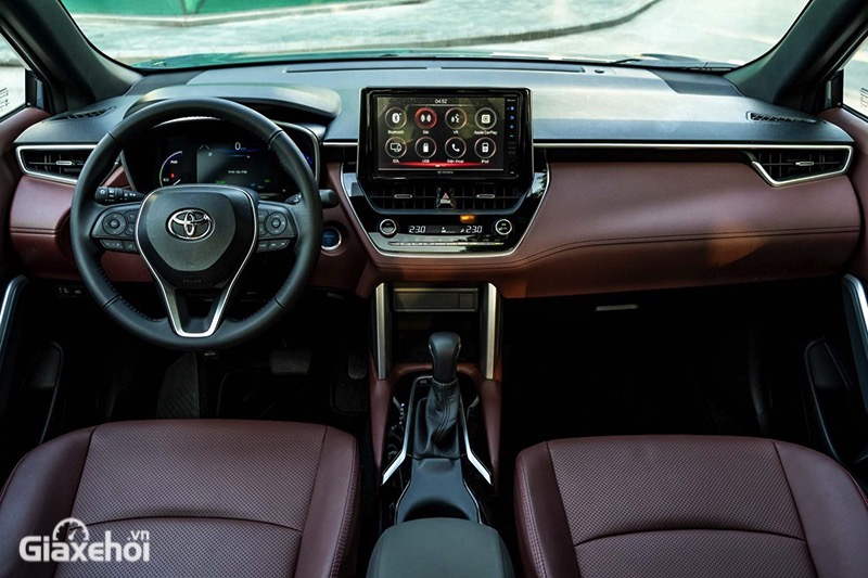 Nội thất xe Toyota Cross 2022